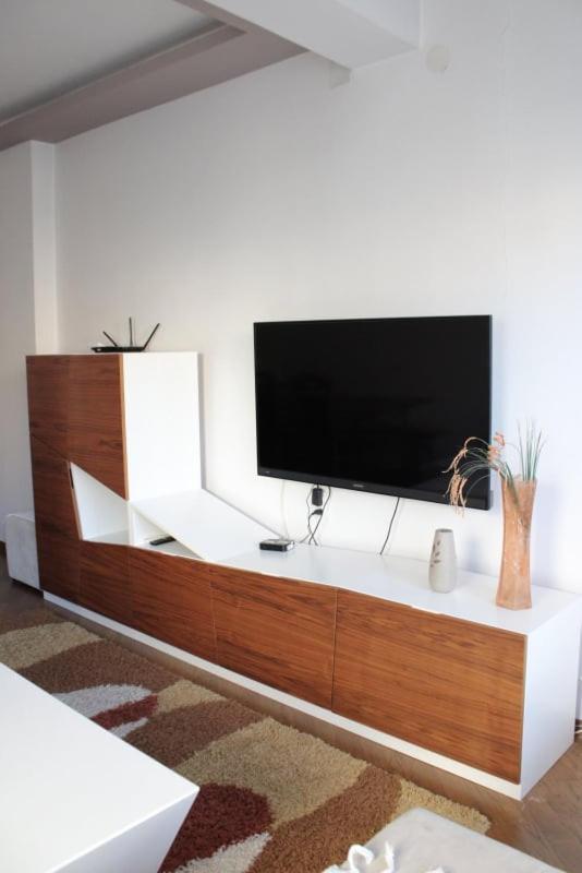 Apartments Stavreski オフリド エクステリア 写真